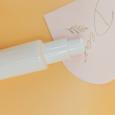 30MM 직경 PE 플라스틱 로션 관 수용량 30ml - 50ml PCR 50% 장벽 관