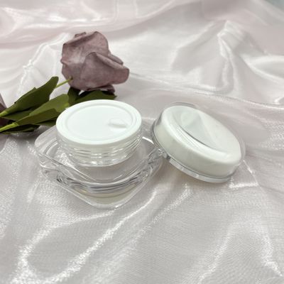 둥근 모자를 가진 15g 30g 50g를 포장하는 다재다능한 정연한 플라스틱 화장용 단지 크림