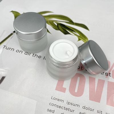 10g 서리로 덥은 화장용 유리제 단지 크림 직경 3.5cm 명확한 색깔 백색 뚜껑