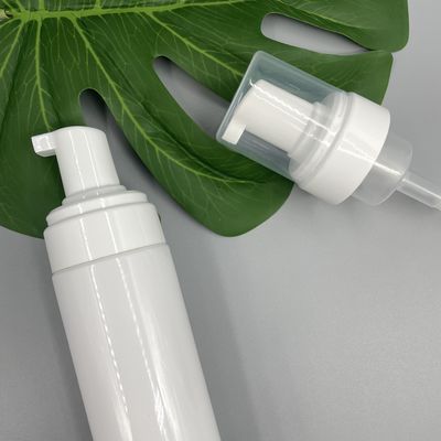 PE 틈막이 거품이 이는 비누 펌프 손 소독제 43mm 마감 0.68ml 투명한 모자