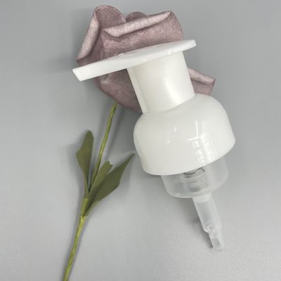 금속화된 거품이 이는 비누 펌프 트위스트 잠금 0.8ml 복용량 샤워 샴푸