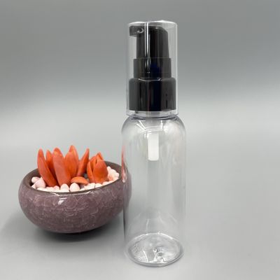 가득 차있는 명확한 모자를 가진 PP 검정 크림 펌프 분배기 20/410 304H 매끄러운 마감 0.2ML/T